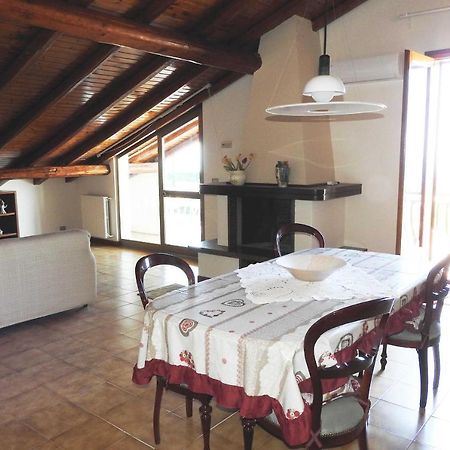 Ferienwohnung Mansarda Sul Mare Dei Ciclopi Aci Trezza Exterior foto